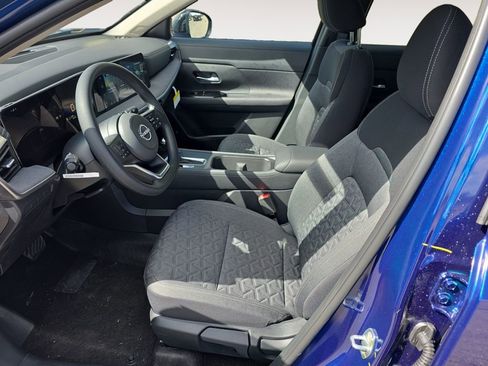 New 2026 Nissan Kicks SV w/ SV Premium Package image 9