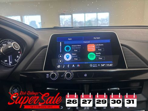 Used 2025 Cadillac CT4 Premium Luxury image 43