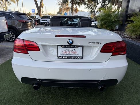 Used 2013 BMW 335i Convertible image 5