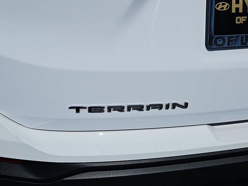 Used 2022 GMC Terrain SLE w/ Driver Convenience Package FWD image 11