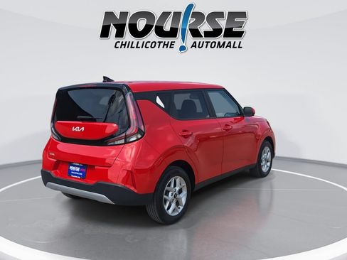 Used 2024 Kia Soul LX w/ Option Group 015 FWD image 8