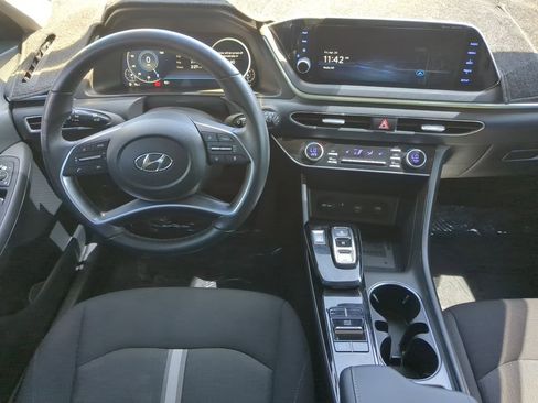 Used 2023 Hyundai Sonata SEL w/ Convenience Package FWD image 12