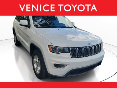 Used 2017 Jeep Grand Cherokee Laredo w/ Quick Order Package 2BE