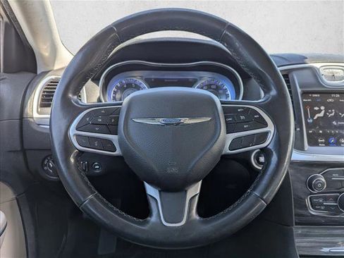 Used 2019 Chrysler 300 Touring L w/ Quick Order Package 22F RWD image 15