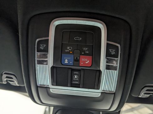 Used 2020 RAM 1500 Limited AWD/4WD image 27
