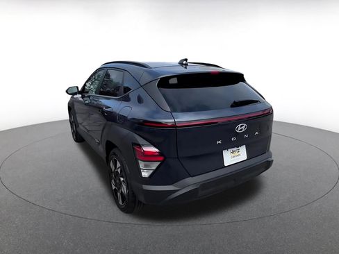 Used 2025 Hyundai Kona SEL image 12
