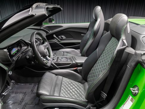 Used 2018 Audi R8 V10 plus AWD/4WD image 45