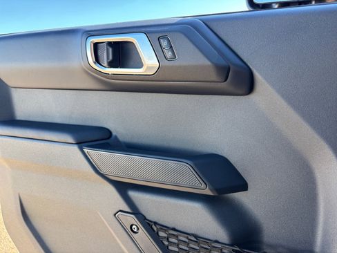 New 2025 Ford Bronco Outer Banks w/ Sasquatch Package image 16