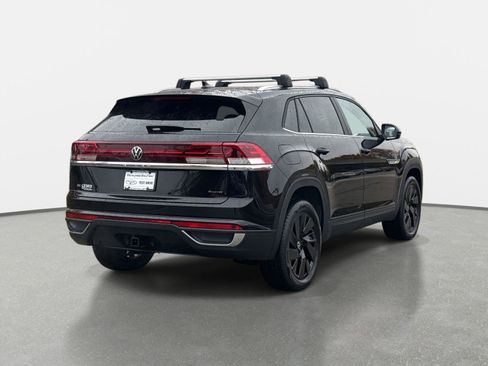 New 2026 Volkswagen Atlas Cross Sport SE image 5