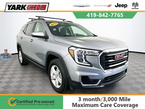 Used 2024 GMC Terrain SLE w/ Driver Convenience Package AWD/4WD image 1