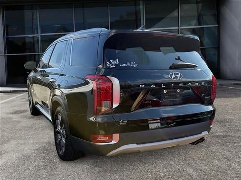 Used 2022 Hyundai Palisade SEL w/ Premium Package image 3