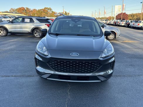 Certified 2020 Ford Escape S image 3