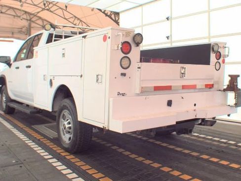 Used 2020 Chevrolet Silverado 2500 W/T w/ WT Fleet Convenience Package image 2