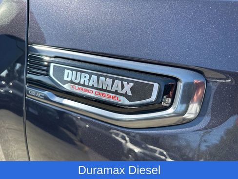 Used 2024 GMC Sierra 1500 AT4 w/ Technology Package image 9