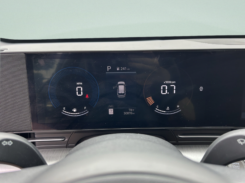 Certified 2024 Hyundai Kona SEL FWD image 34