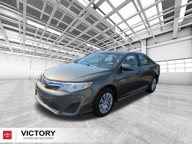 Used 2014 Toyota Camry LE FWD image 9
