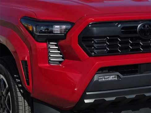 New 2026 Toyota Tacoma TRD Sport image 9