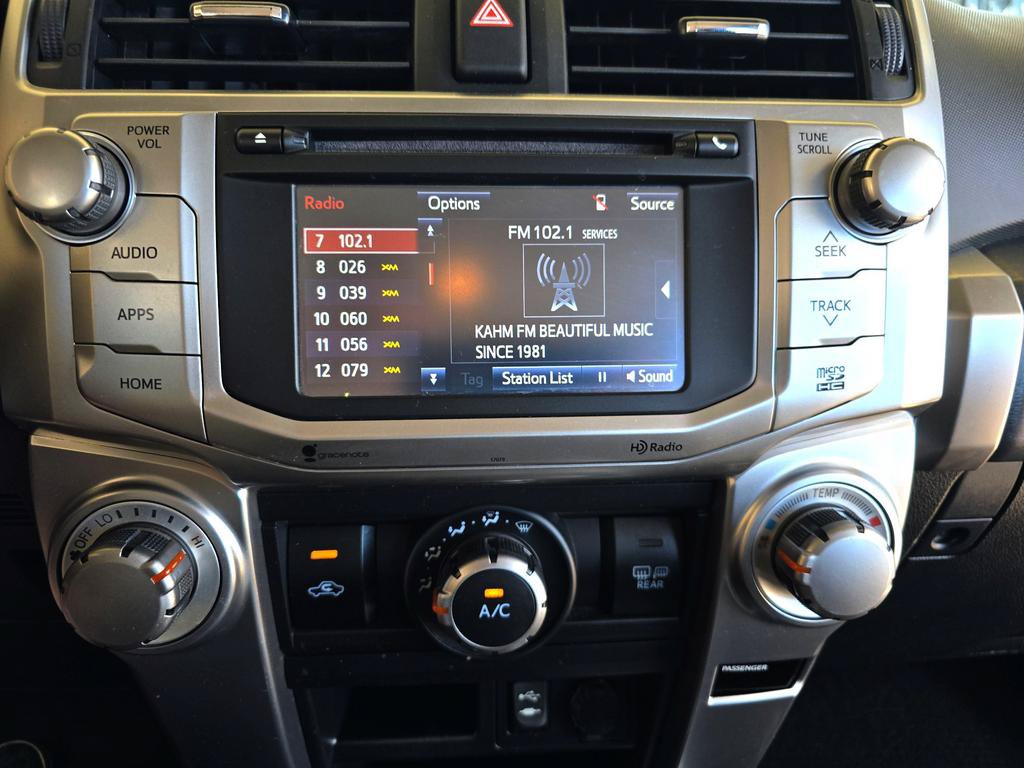 Used 2015 Toyota 4Runner SR5 AWD/4WD image 14