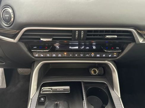 Used 2024 MAZDA CX-90 Plug-In Hybrid w/ Premium Plus image 23