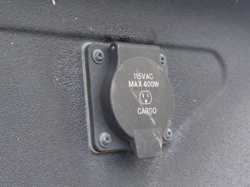 Used 2022 RAM 2500 Tradesman AWD/4WD image 6