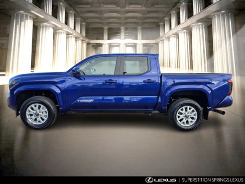 Used 2024 Toyota Tacoma SR5 image 7
