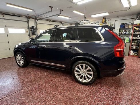 Used 2016 Volvo XC90 T6 Inscription w/ Vision Package image 2