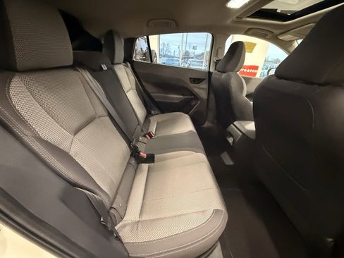 Used 2024 Subaru Crosstrek 2.0i Premium image 19