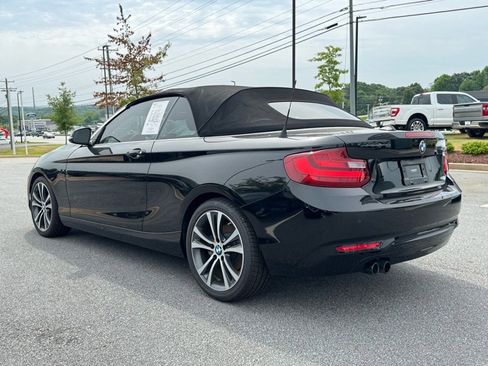 Used 2017 BMW 230i Convertible image 5