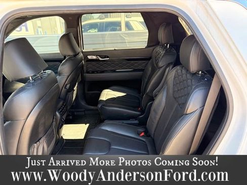 Used 2022 Hyundai Palisade Calligraphy w/ Winter Package FWD image 9