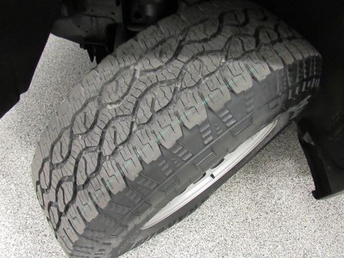 Used 2020 Chevrolet Silverado 1500 W/T w/ WT Value Package image 24