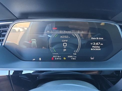 Used 2024 Audi Q8 e-tron Prestige w/ Prestige Package AWD/4WD image 4