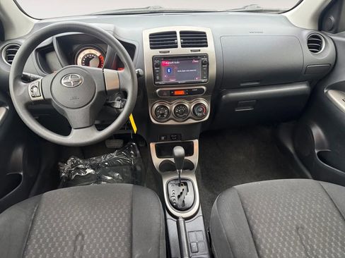 Used 2014 Scion xD image 10