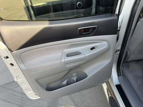 Used 2008 Toyota Tacoma 4x4 Double Cab image 32