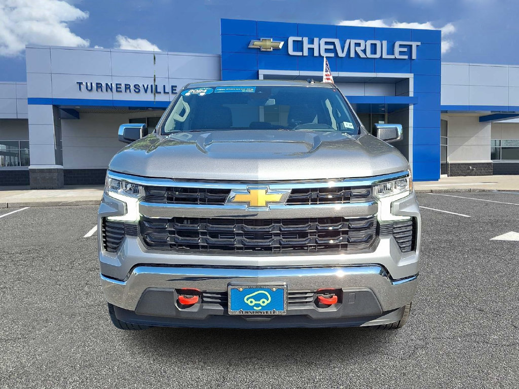 Certified 2024 Chevrolet Silverado 1500 LT AWD/4WD image 2