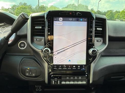 New 2026 RAM 2500 Tradesman AWD/4WD image 21