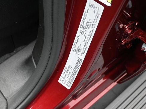 New 2026 RAM 1500 Laramie AWD/4WD image 33