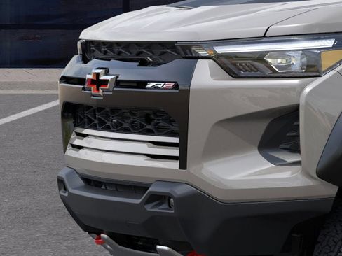 New 2026 Chevrolet Colorado ZR2 w/ Technology Package AWD/4WD image 13