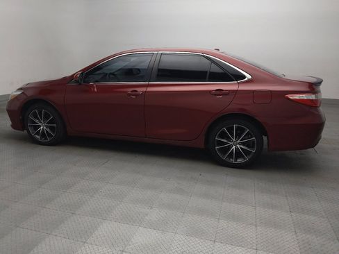 Used 2017 Toyota Camry XSE w/ Moonroof Package FWD image 3