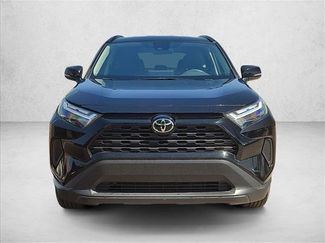 Used 2025 Toyota RAV4 XLE FWD video 2
