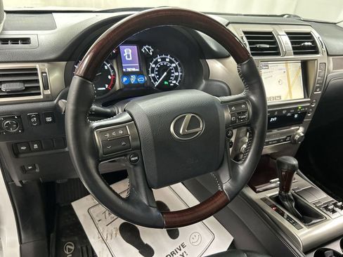 Used 2019 Lexus GX 460 Premium AWD/4WD image 4