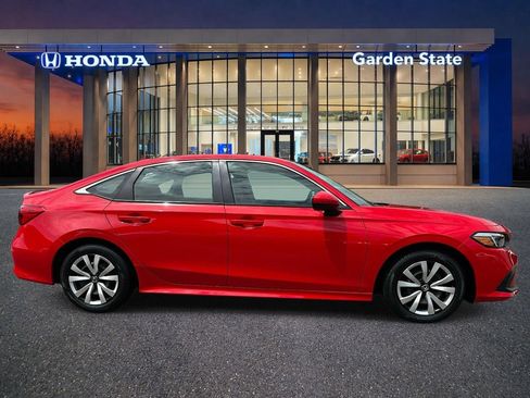 Used 2023 Honda Civic LX image 5