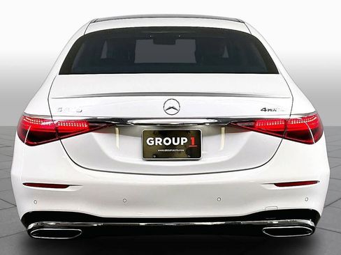 Used 2025 Mercedes-Benz S 580 4MATIC Sedan image 5