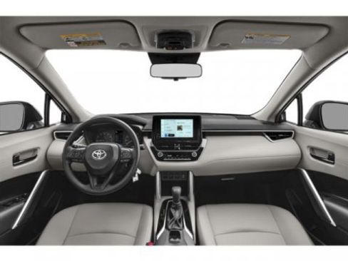 Used 2025 Toyota Corolla Cross L image 7