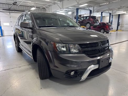 Used 2016 Dodge Journey Crossroad w/ Popular Equipment Group AWD/4WD image 34