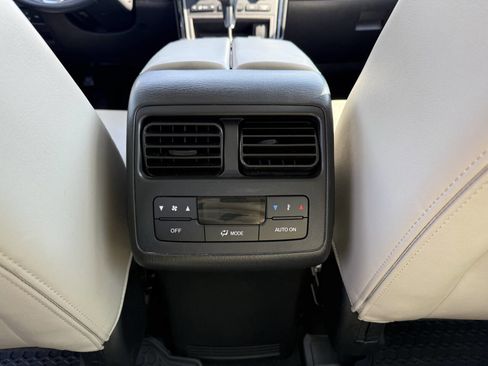 Used 2015 MAZDA CX-9 Touring w/ Touring Technology Package image 15