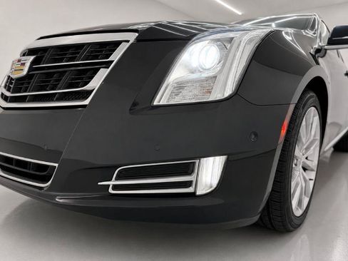 Used 2017 Cadillac XTS Luxury FWD image 36