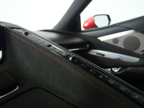 Used 2020 Chevrolet Corvette Stingray Premium Cpe w/ 3LT Preferred Equipment Group image 24