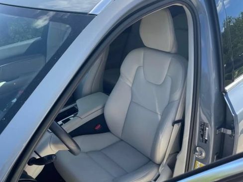 Used 2023 Volvo XC90 B6 Plus w/ Protection Package Premier AWD/4WD image 13