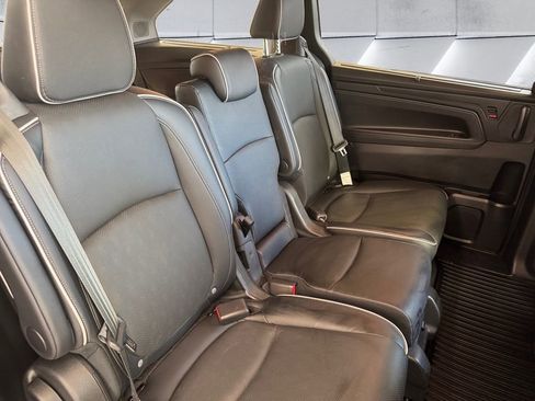 Used 2022 Honda Odyssey Elite image 16