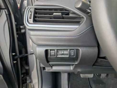 Certified 2025 Subaru Forester Limited image 11